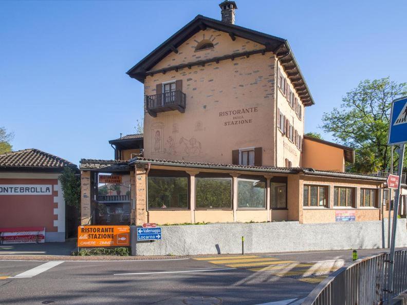 Hotel Ristorante Della Stazione Tegna Exterior foto
